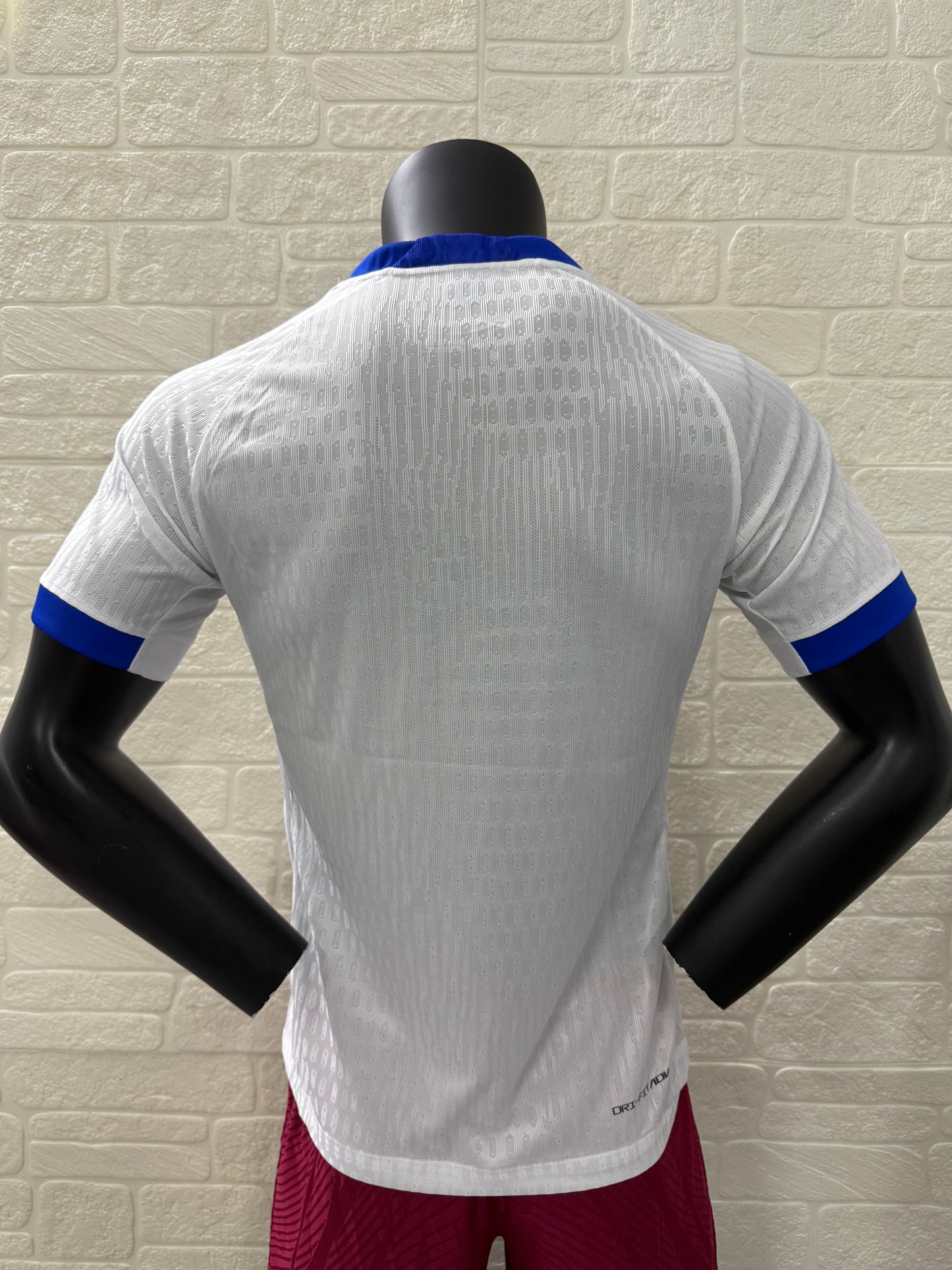 2025-26 England Home Jersey