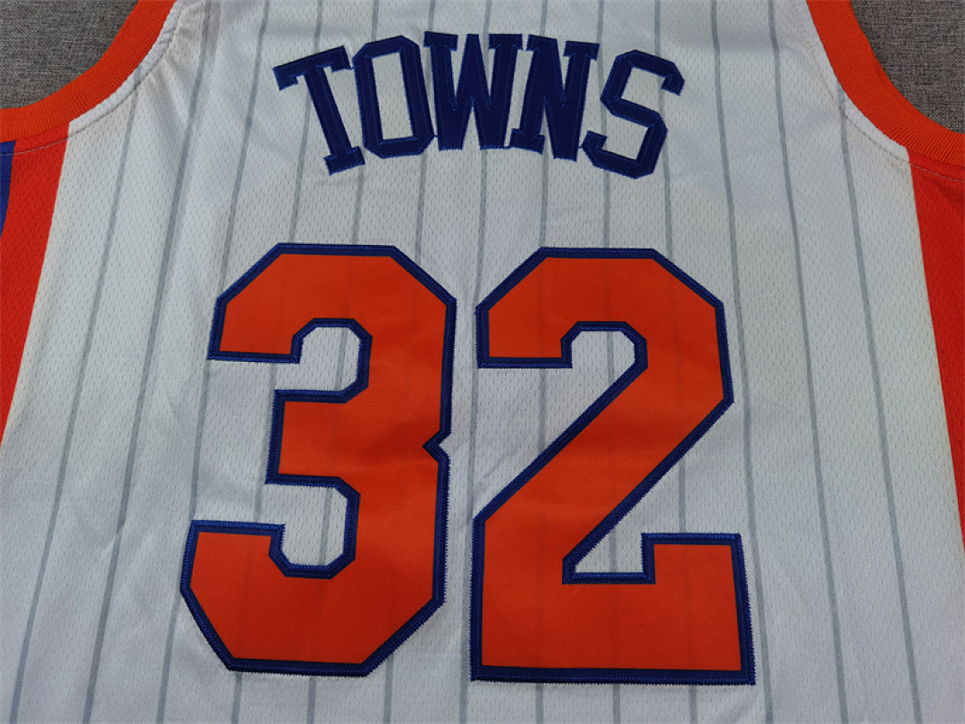 Karl-Anthony Towns#32 New York Knicks 2025 White City Edition Swingman Embroidered Jersey