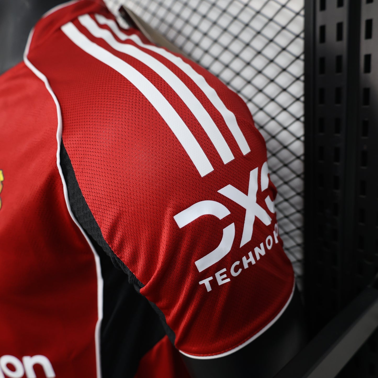 2025-26 Manchester United Home Player Version Jersey - Men's