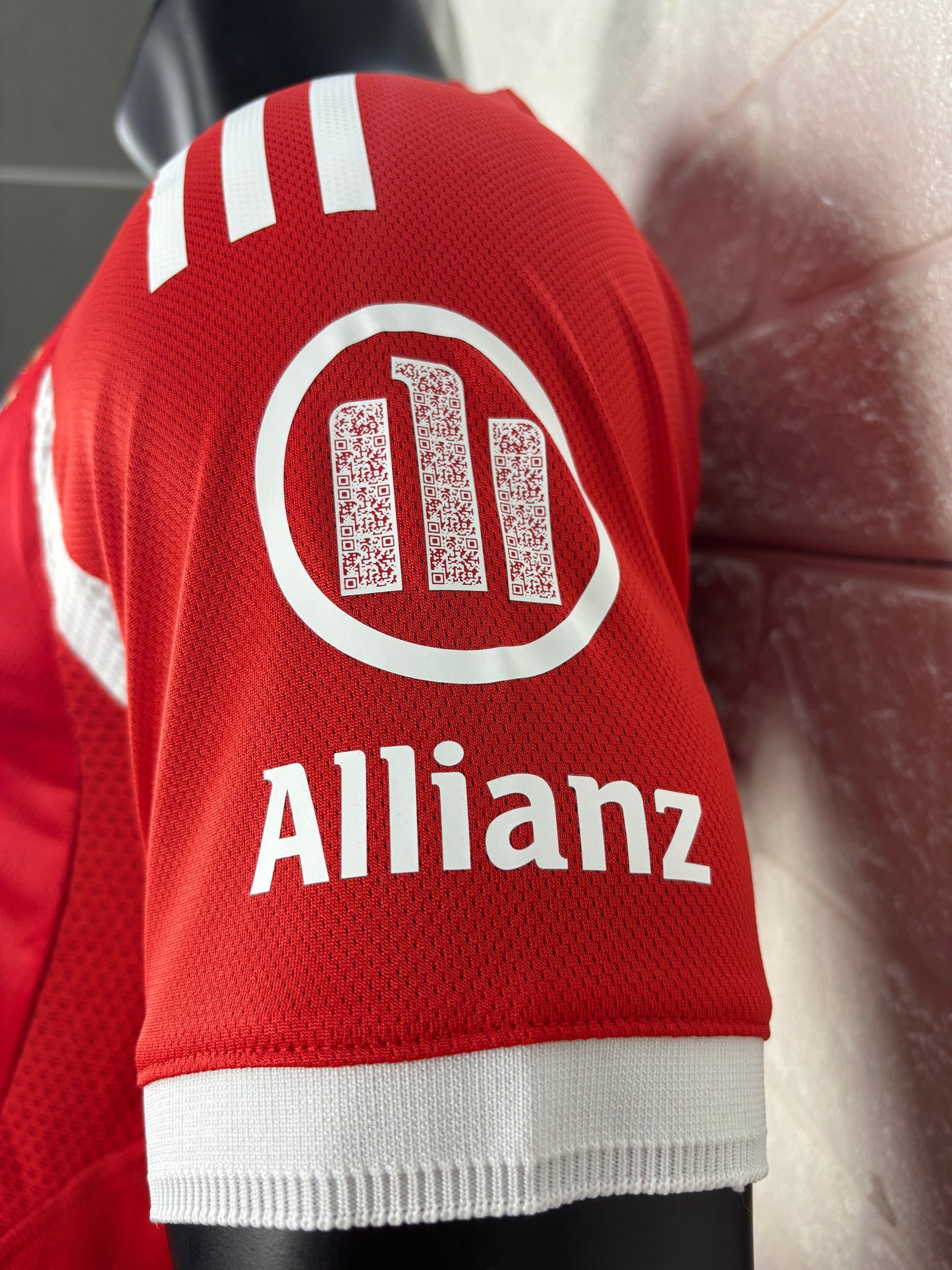 2025-26 Bayern Munich Home Player Version Jersey