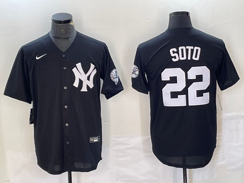 Men's New York Yankees Juan Soto #42.99 Black Replica Game Jersey
