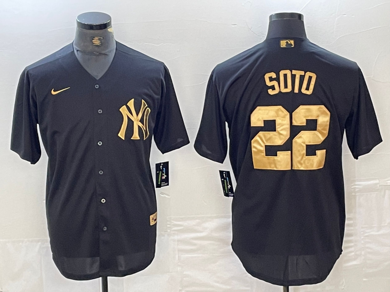 Men's New York Yankees Juan Soto #42.99 Black Limited Player Jersey
