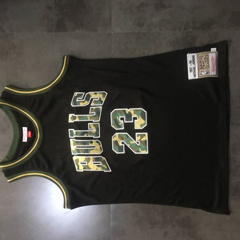 Michael Jordan Chicago Bulls 23 Black Jersey