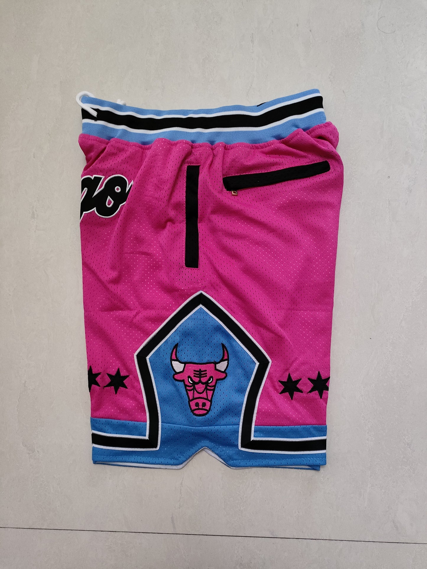 Chicago Bulls pink pocket pants