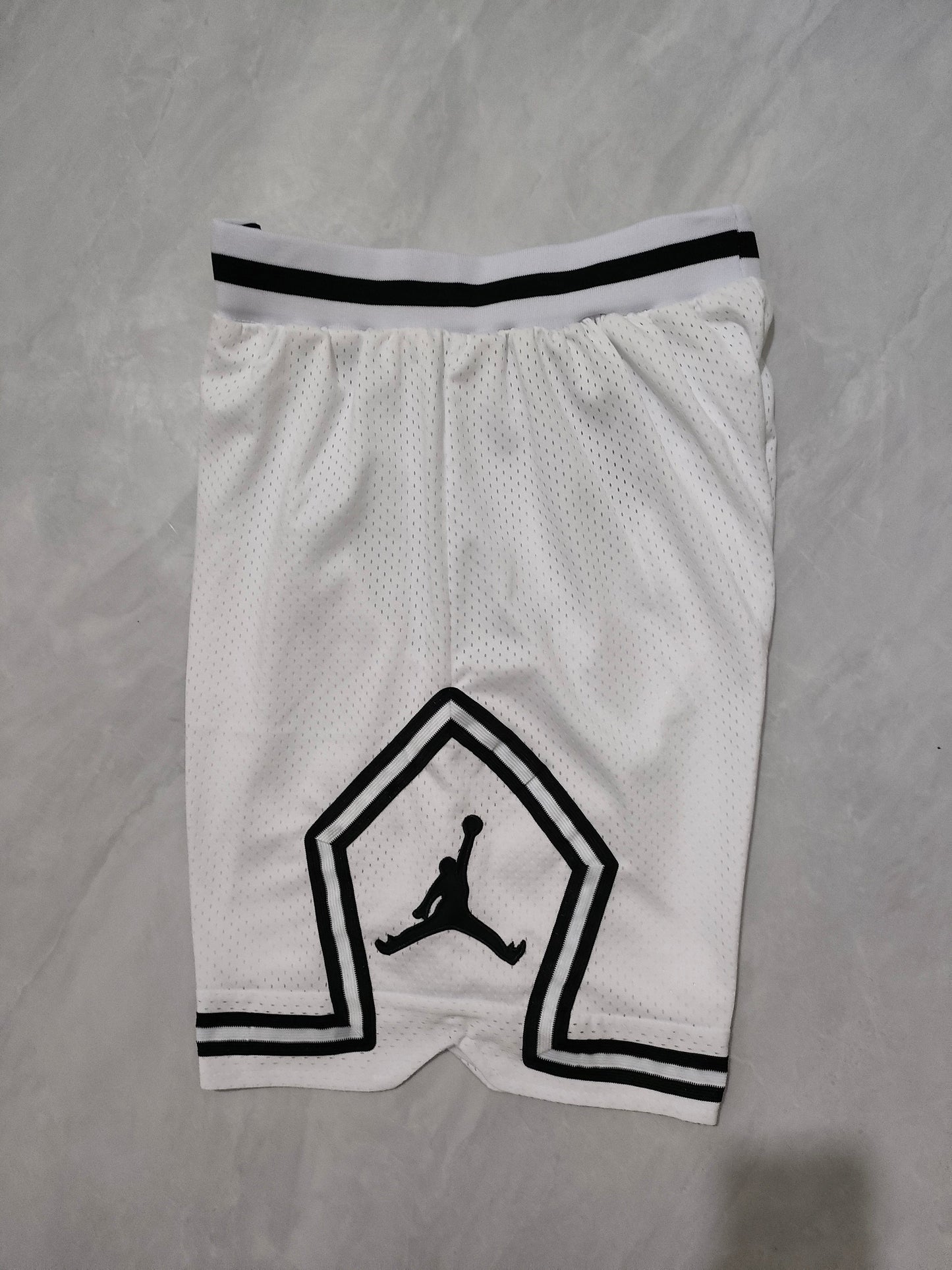 Chicago Bulls white shorts
