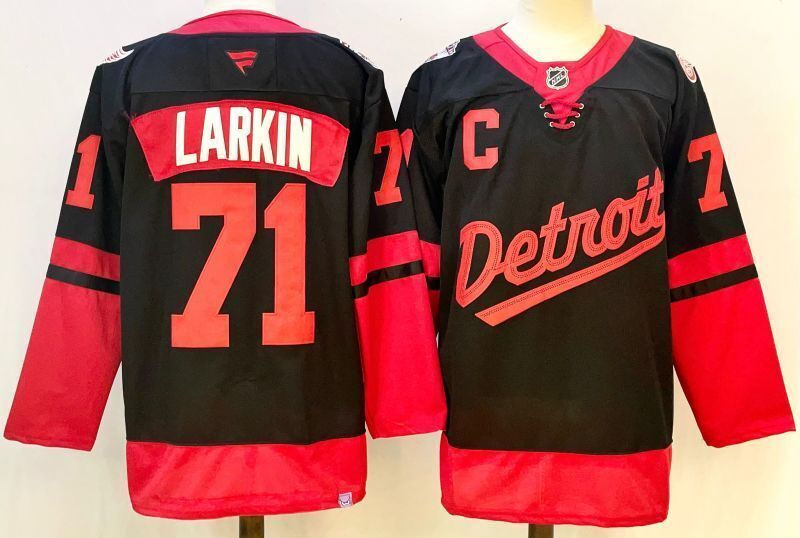 Men's Detroit Red Wings Dylan Larkin #71 Black Player Game Jersey