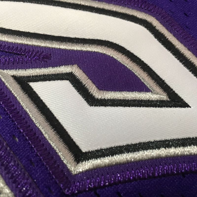 Sacramento Kings Jason Williams Purple 55 MN