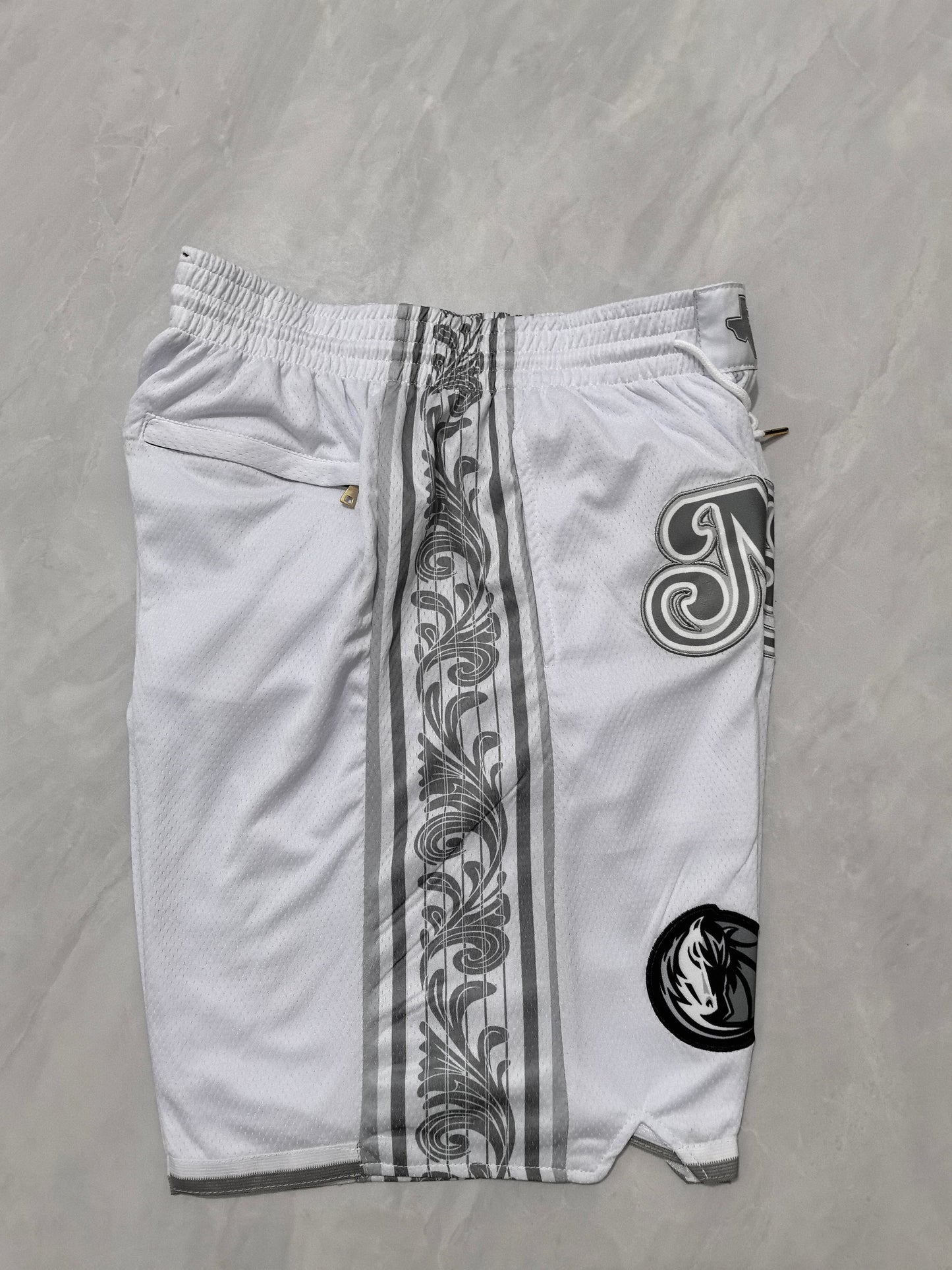 Dallas Mavericks 2025 White City Edition Pocket Shorts