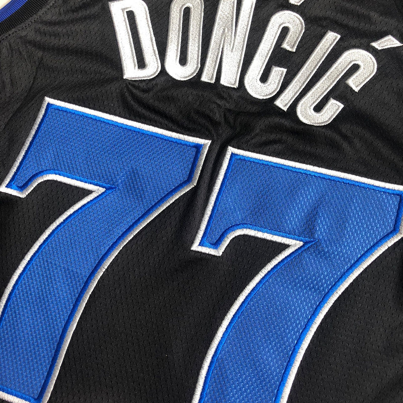 Cleveland Cavaliers Ooncic 77 Black MN