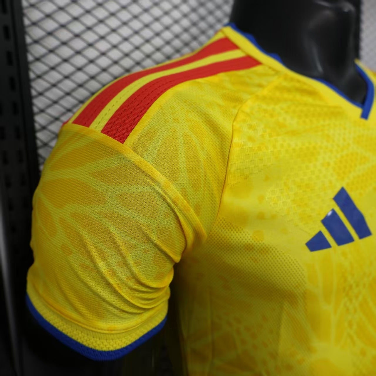 2025-26 Colombia Home Player Edition Jersey - Men