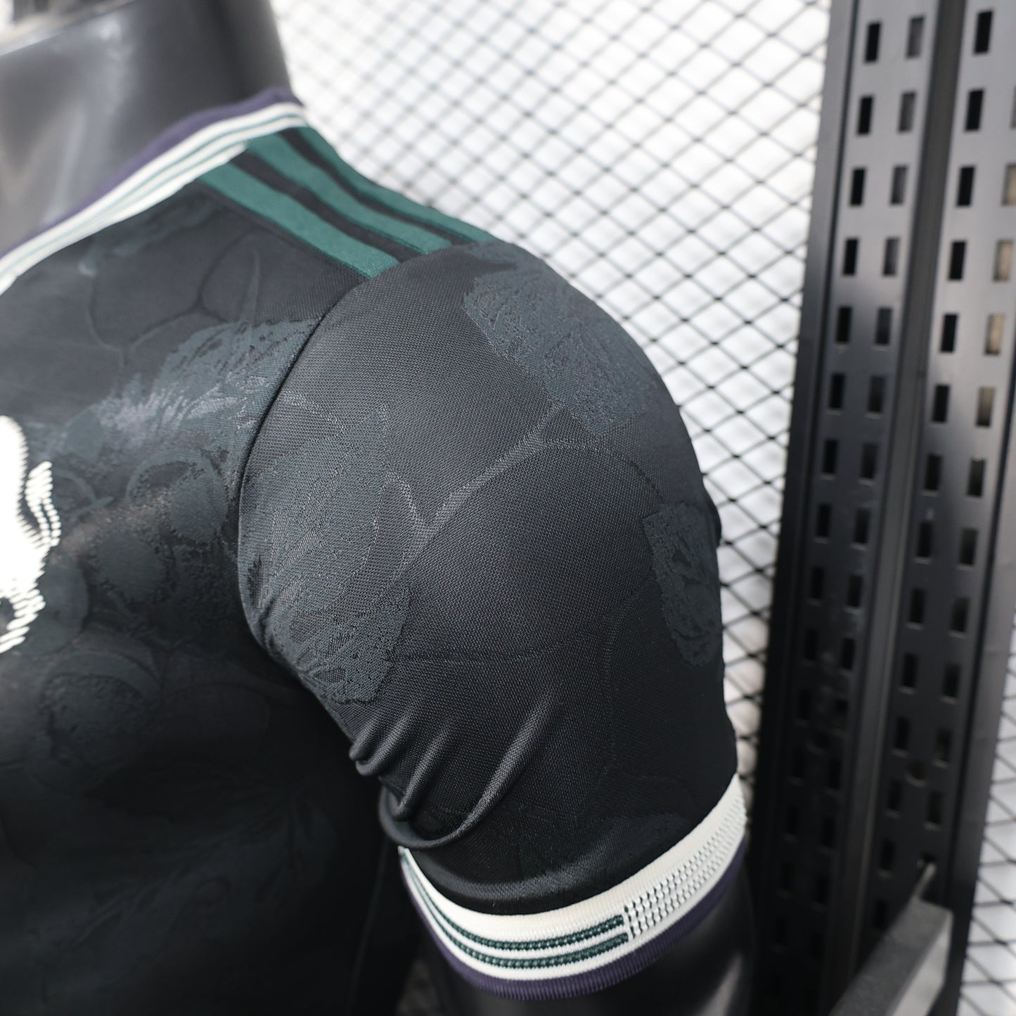 2025-26 Juventus Second Away Player Edition Jersey - Men