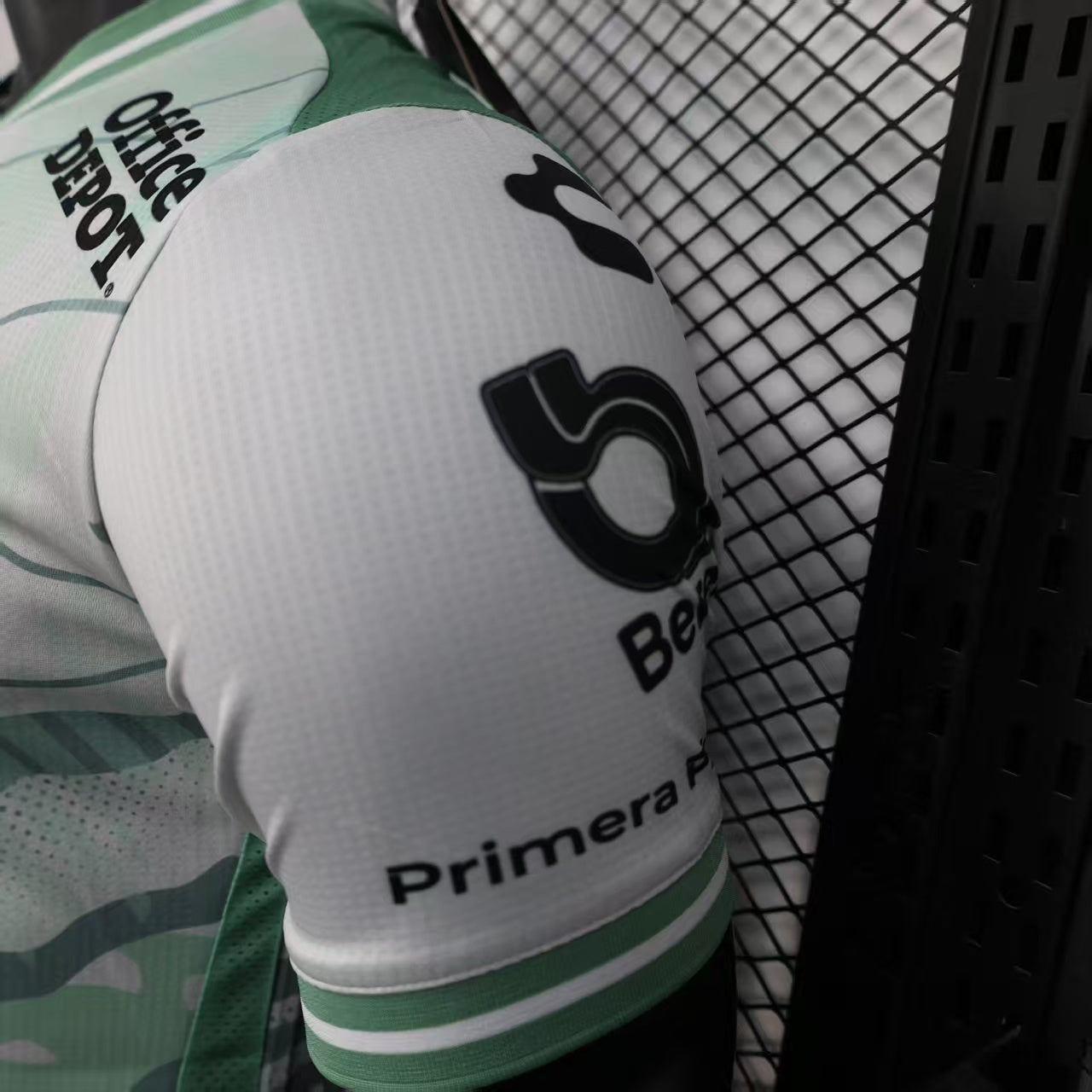 2025-26 Leon Away Player Version Jersey - Men's