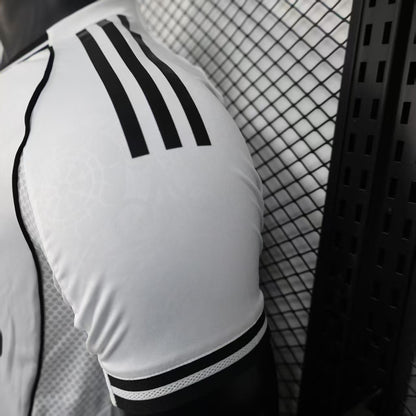 2025-26 Fulham Home Player Version Jersey - Men's