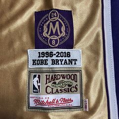 LeBron Bryant Los Angeles Lakers Golden 8 MN