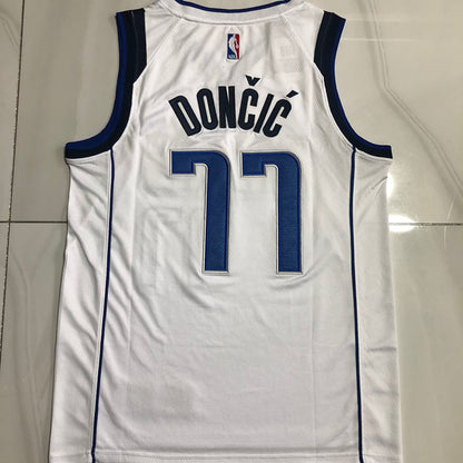 Dallas Mavericks Doncic 77 White MN