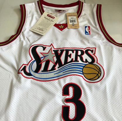 Allen Iverson Philadelphia 76ers 3 White MN