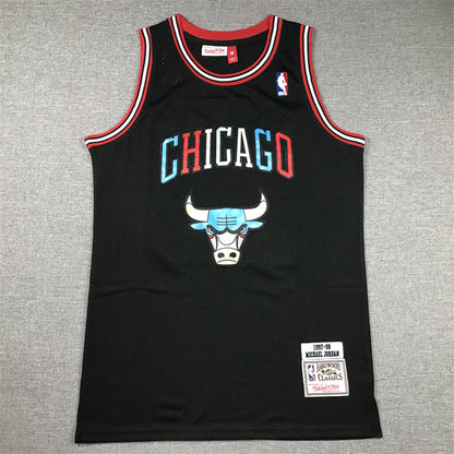 Chicago Bulls Michael Jordan #23 1997-98 Throwback - Embroidered Jersey