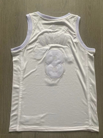 Los Angeles Lakers Bryant White 8 MN
