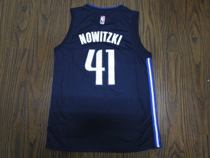 Dirk Nowtzki Dallas Mavericks Jersey