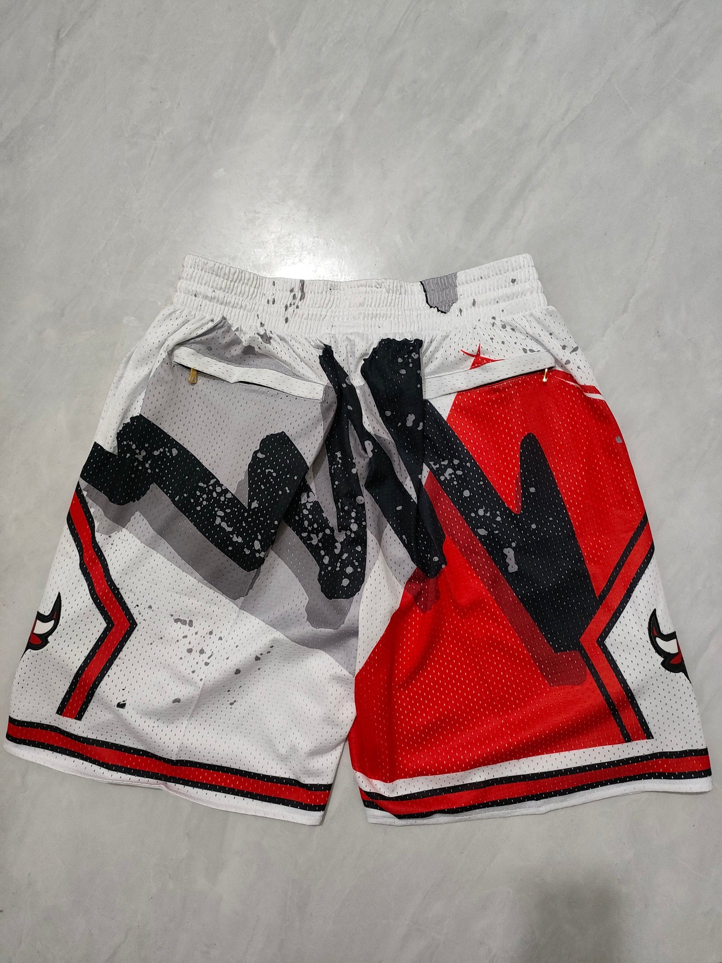 Chicago Bulls White Swingman Pocket Shorts
