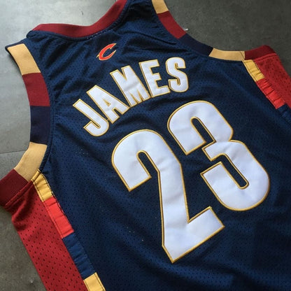 LeBron James Cleveland Cavaliers throwback Jersey