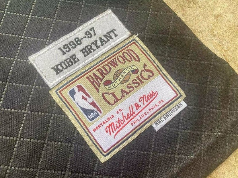 LeBron Bryant Los Angeles Lakers black 8 MN