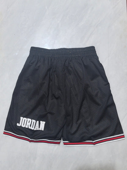 Chicago Bulls black waist pocket shorts