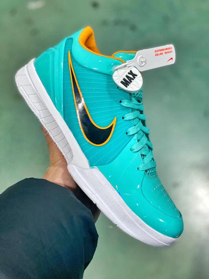 Kobe 4 Undefeated San Antonio Spurs