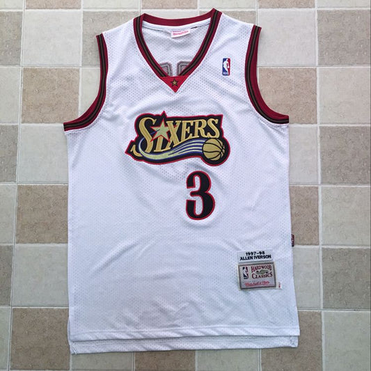 Allen Iverson Philadelphia 76ers 3 White MN