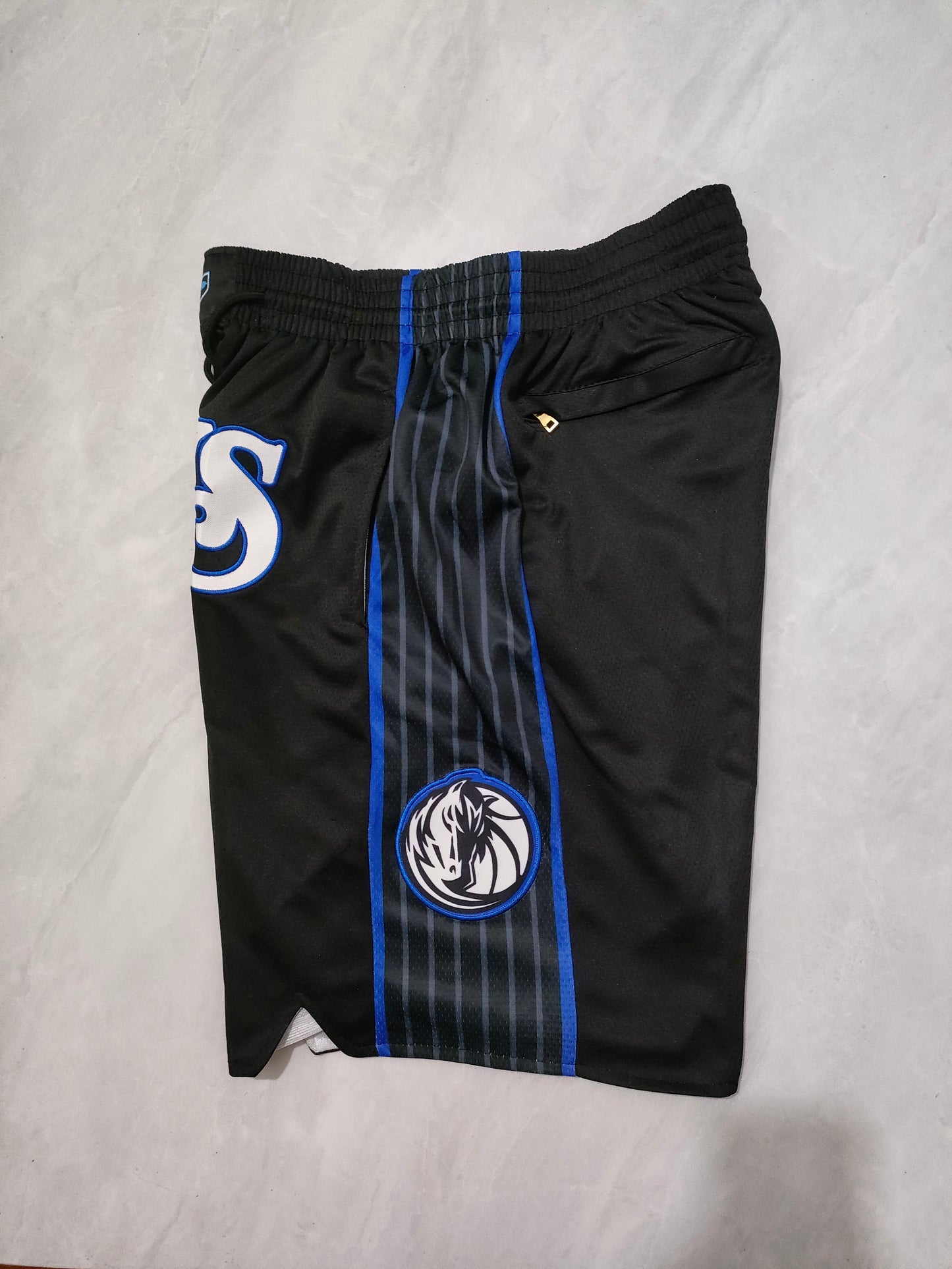 Dallas Mavericks 2024 Black City Edition Pocket Shorts