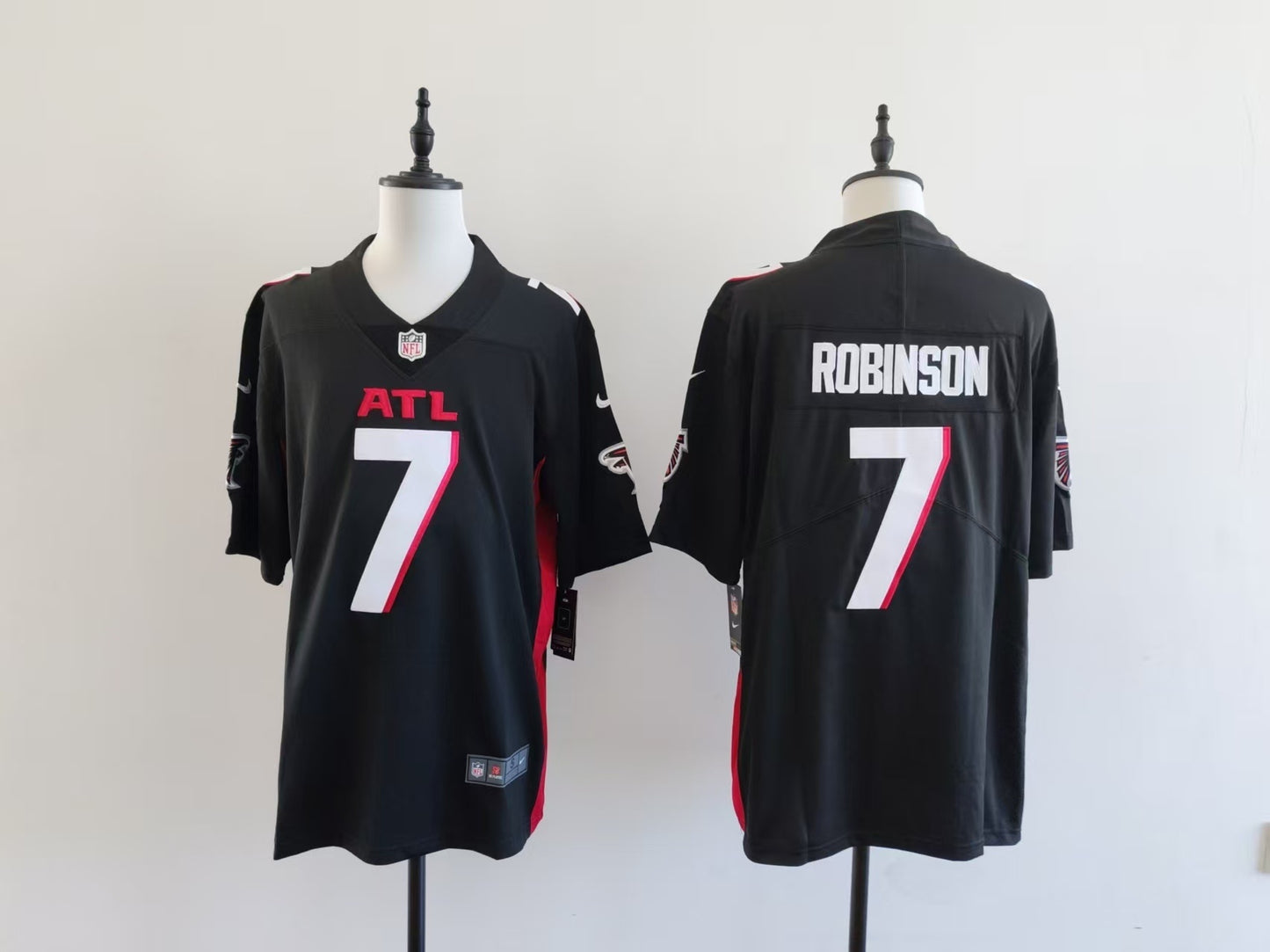 Men's Atlanta Falcons Bijan Robinson Jersey-Black