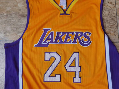 Los Angeles Lakers Kobe Bryant Yellow 24 MN