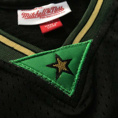 Allen Iverson Philadelphia 76ers 3 Black MN