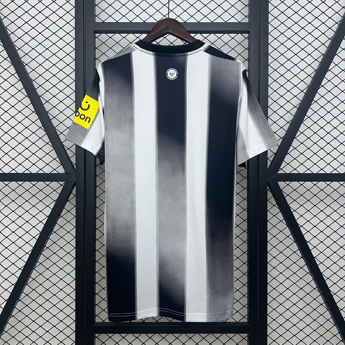New Castle 25/26 Jersey
