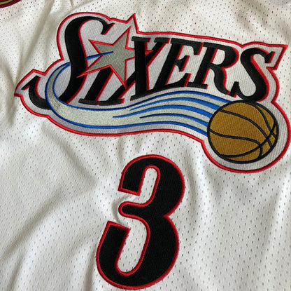 Allen Iverson Philadelphia 76ers 3 White MN