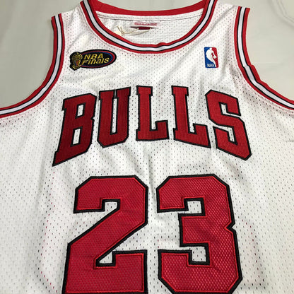 Michael Jordan Chicago Bulls 23 White -Retro Dense Embroidery