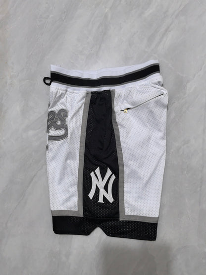 New York Yankees White Pocket Shorts