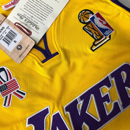 Kobe Bryant  2001-02  Los Angeles Lakers Jersey