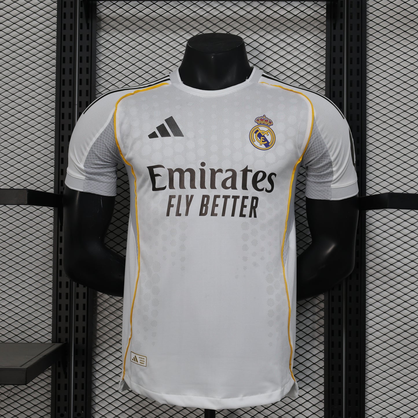 2025-26 Real Madrid Home Player Version Jersey - Men's