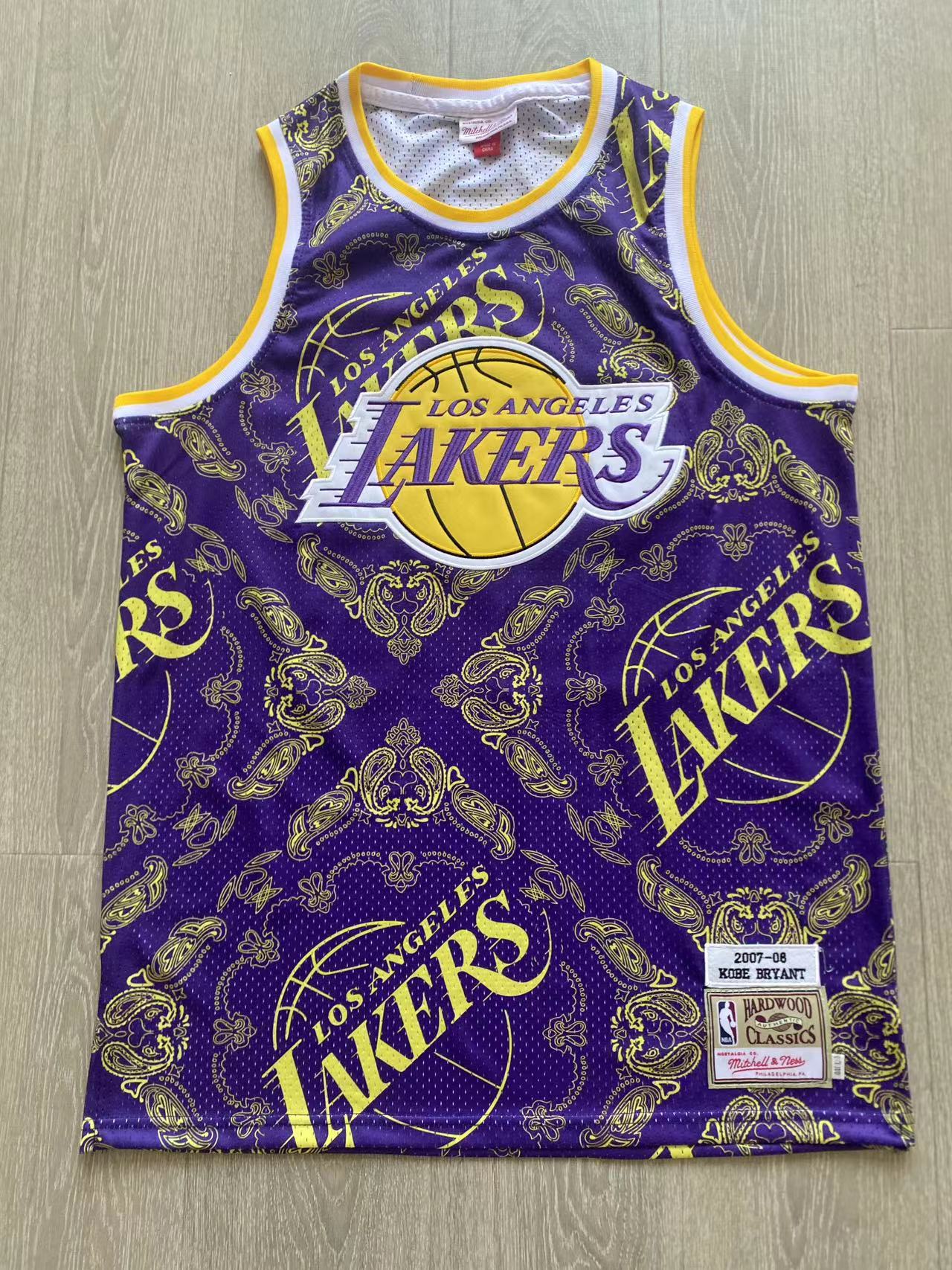 Los Angeles Lakers Kobe Bryant Purple 24 MN