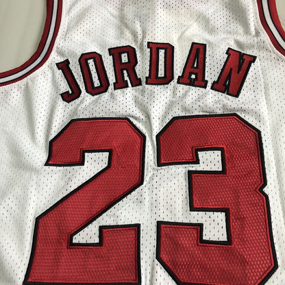 Michael Jordan Chicago Bulls 23 White -Retro Dense Embroidery